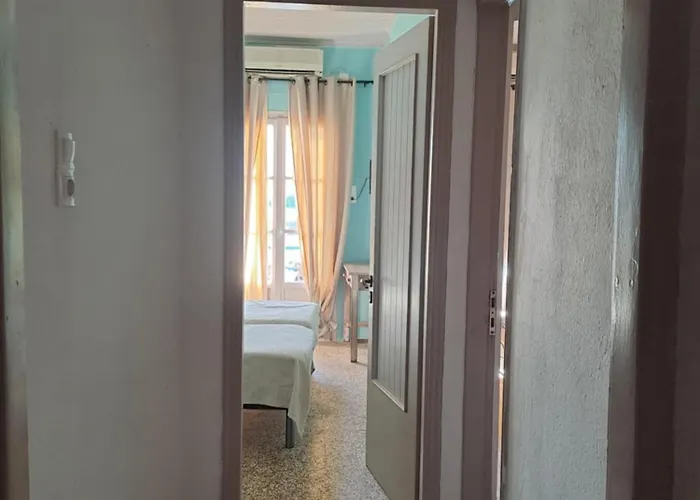 Zervou House 別荘 バトシ