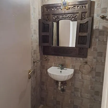 بيت للعطل Zervou House