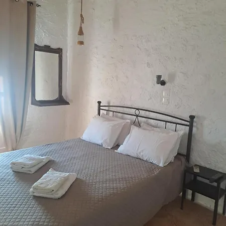 Zervou House بيت للعطل *